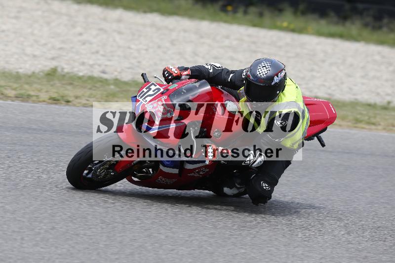 /11 28.04.2026  PROMAX ADR/Gruppe gruen/52